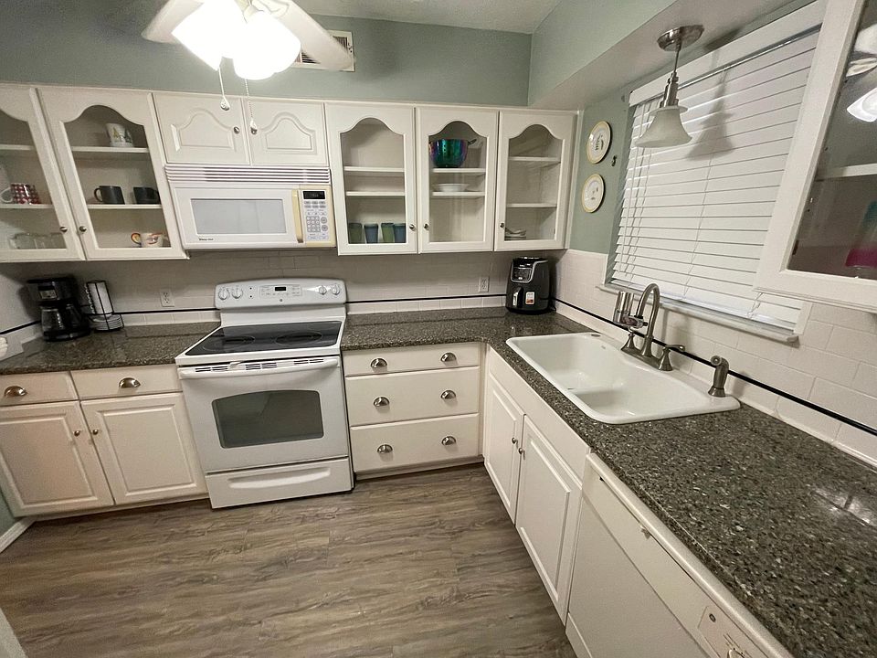 1st image of 1846 Mallory St APT 7