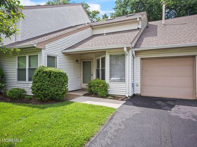 387 Bayberry Court, Englishtown, NJ, 07726