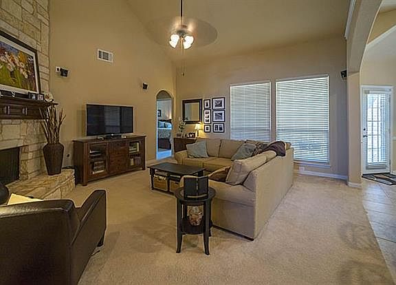 5th image of 889 Witherby Ln