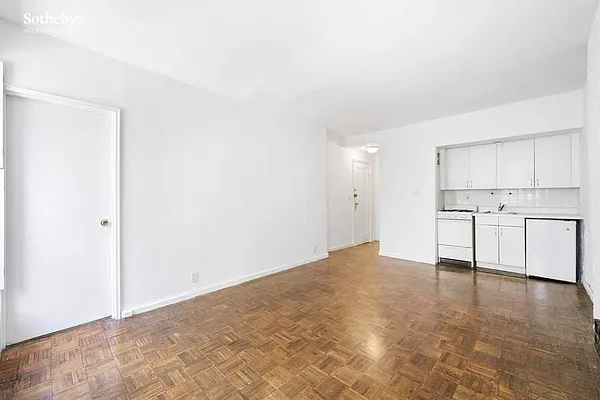 Rented by Sotheby's International Realty | media 3