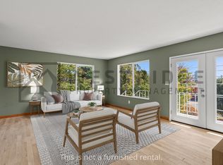 6855 SW Capitol Hwy APT C, Portland, OR 97219
