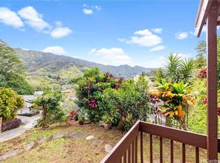 3724 Loulu St, Honolulu, HI 96822