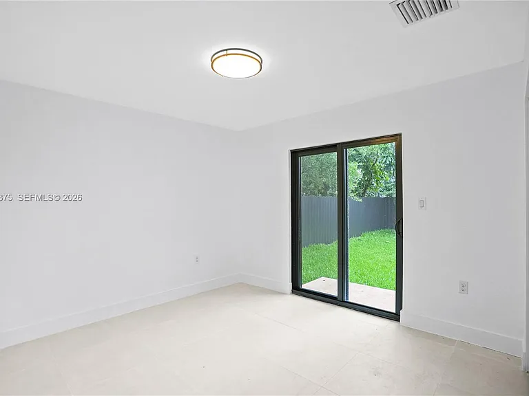 5821 NW 30th Ave #5821 — Photo 9