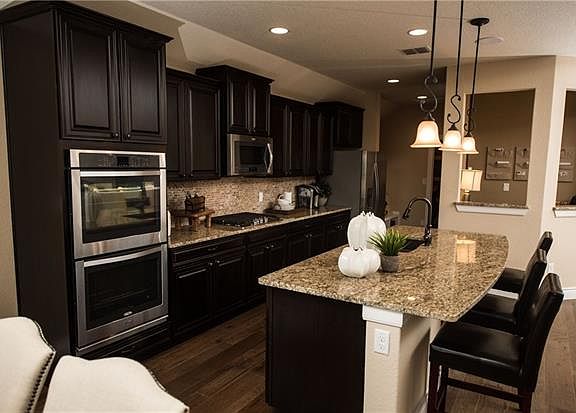5th image of 7733 Minhota Dr