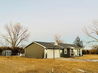 2608 Overlook Cir, Plattsmouth, NE 68048