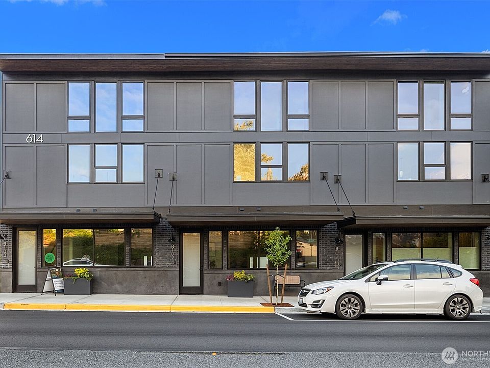 1st image of 614 5th Avenue S #B102