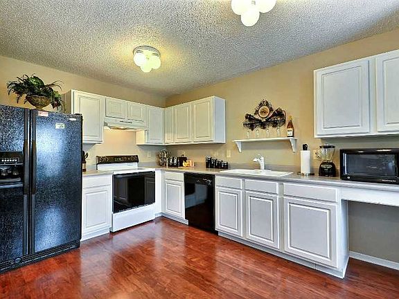 5th image of 11918 Buck Creek Cir