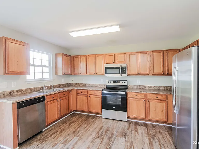 905 River Trail Rd — Photo 4