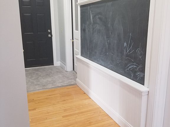 5th image of 71 N 8th St APT A