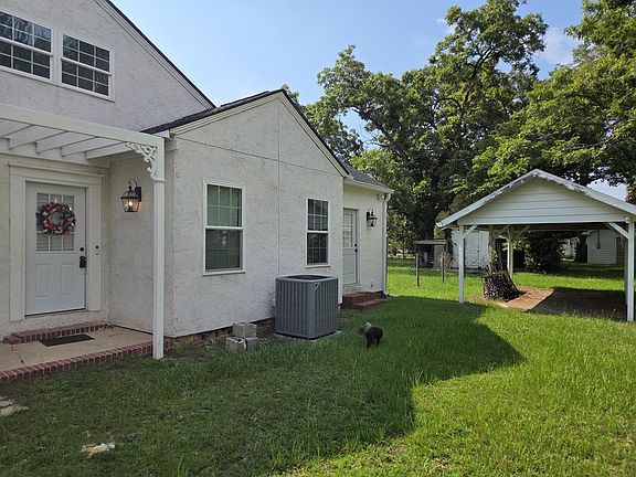 2nd image of 871 5th Ave
