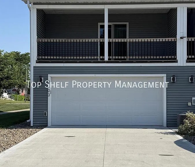 2103 Willis Ave — Photo 13