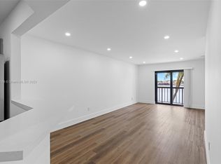 2580 W 67th Pl APT 202-1, Hialeah, FL 33016