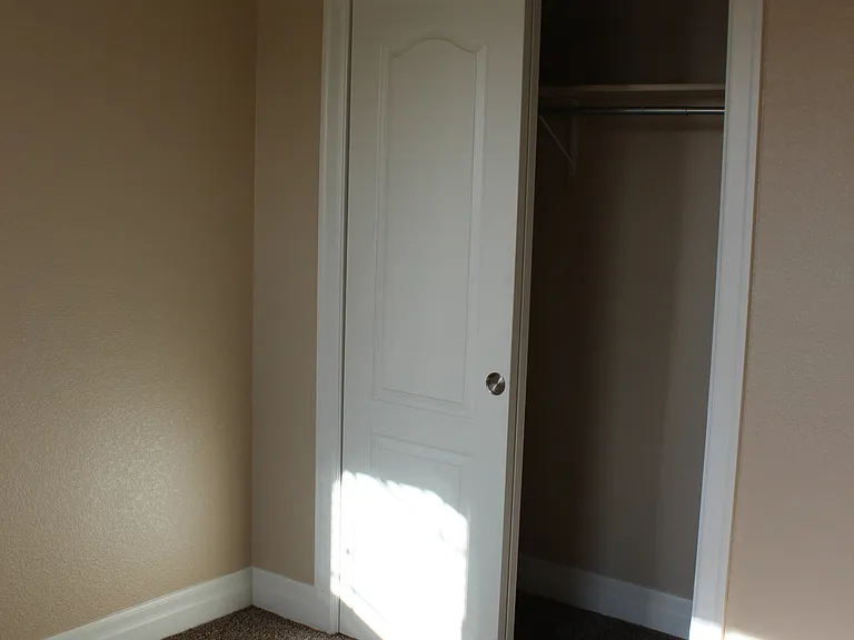 6024 W 1st St #3 — Photo 32