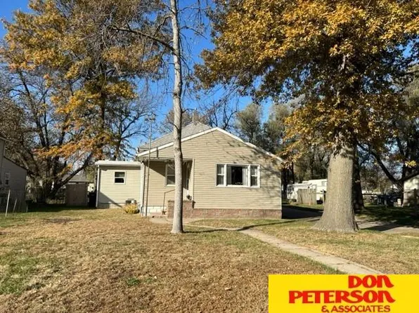 1935 N Colson Ave, Fremont, NE 68025