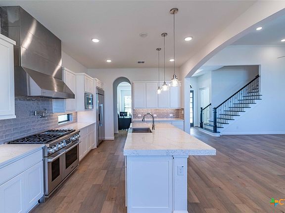 6th image of this home