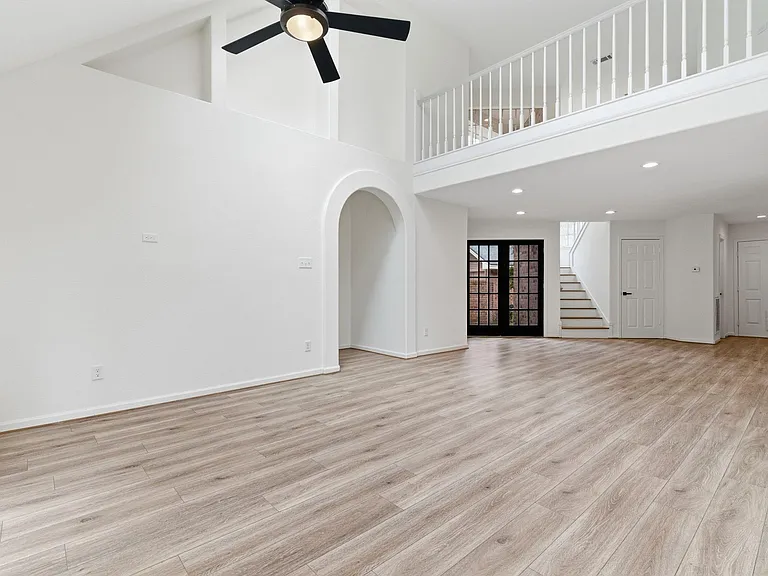 23 Cedar Chase Pl — Photo 7