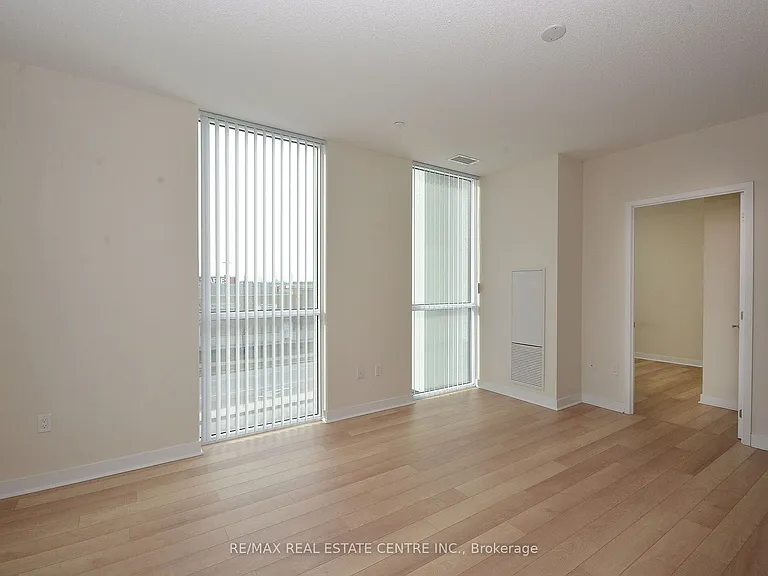 3975 Grand Park Dr #204 — Photo 7