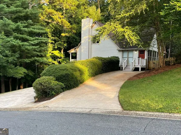 1024 Laurel Lake Dr, Ball Ground, GA 30107