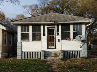 2911 W Wyoming St, Peoria, IL 61605