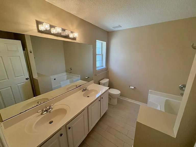 3848 Mesa Rd — Photo 8