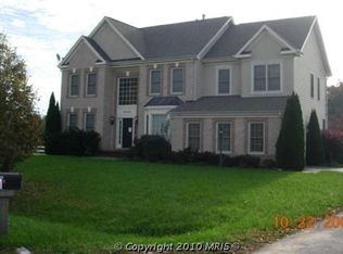 9502 Meadow Ridge Ln, Gaithersburg, MD 20882