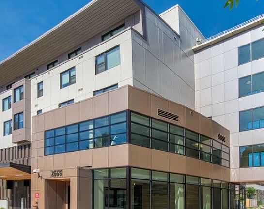 2nd image of 2565 Washington St #502