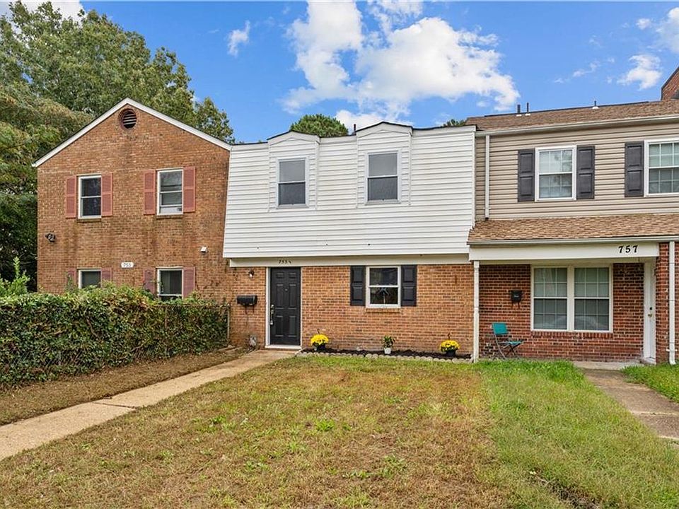 1st image of 755 Lake Edward Dr