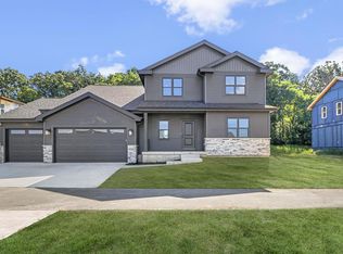 401 Michelle Lane #066, Cottage Grove, WI 53527