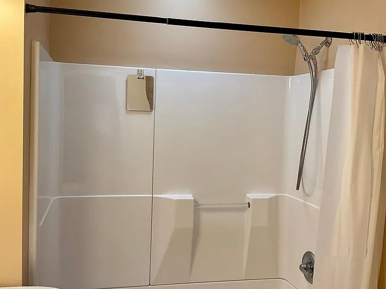 Bath with Skylight
