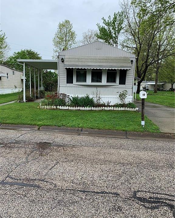 1st image of 19 Greenhaven Dr #19