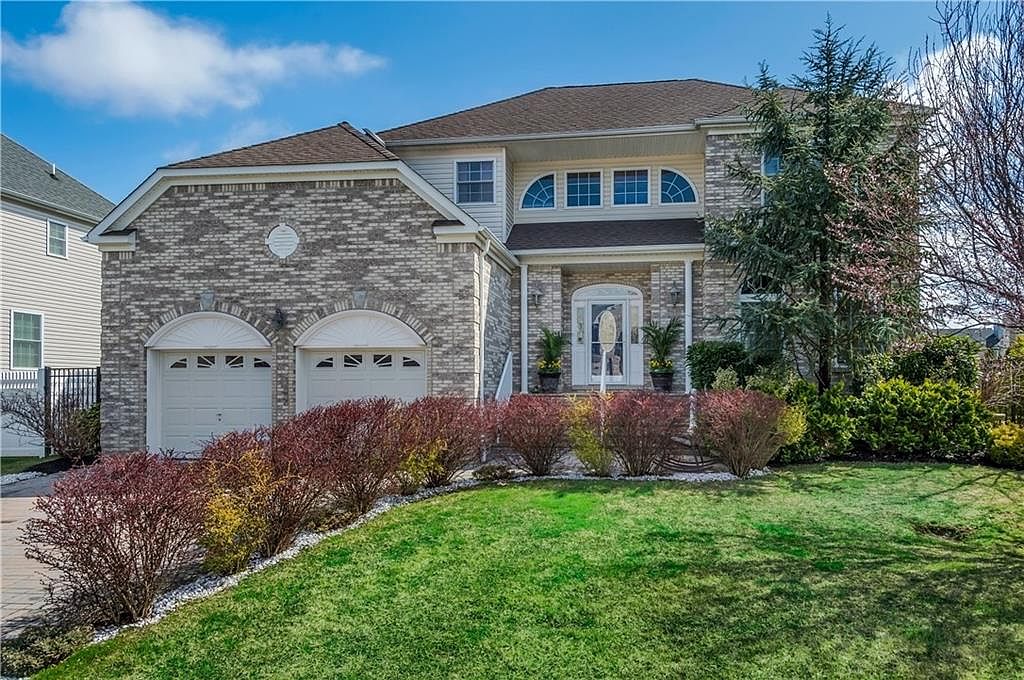 2 Mission Dr, Monroe Township, NJ 08831 Zillow