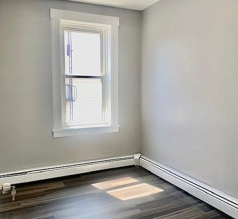 5th image of 44 E 18th St #2R