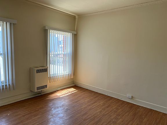 4th image of 238 S Kenmore Ave #Z202