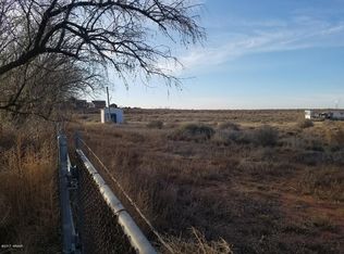 902 E Ranch Rd, Holbrook, AZ 86025