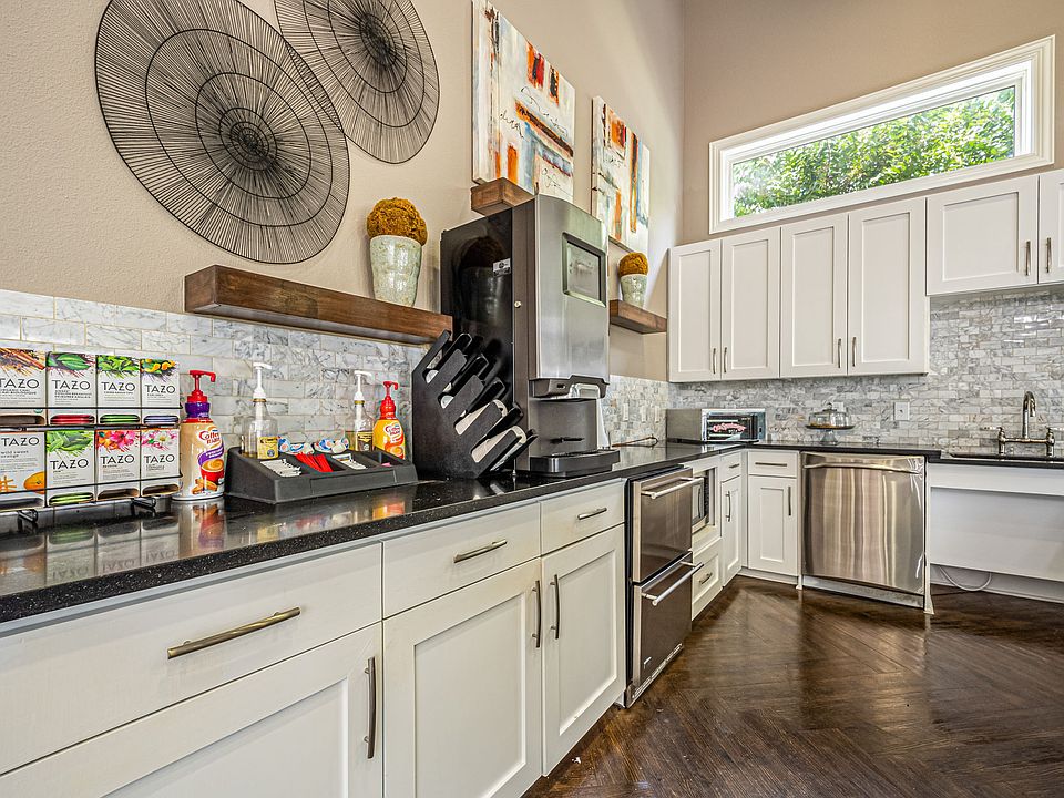 1st image of 2402 N Ben Wilson St #5301
