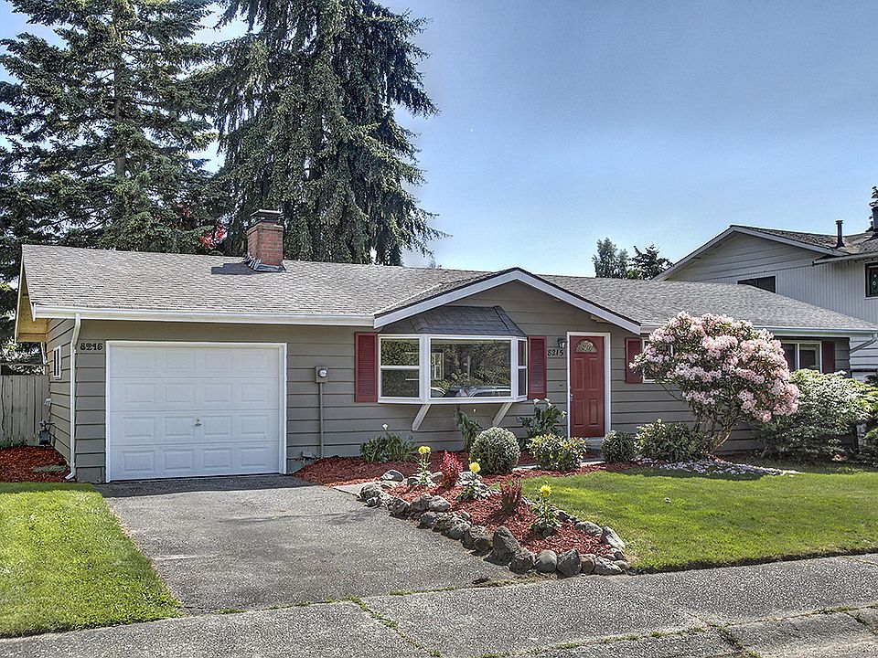1st image of 8215 NE 144th St