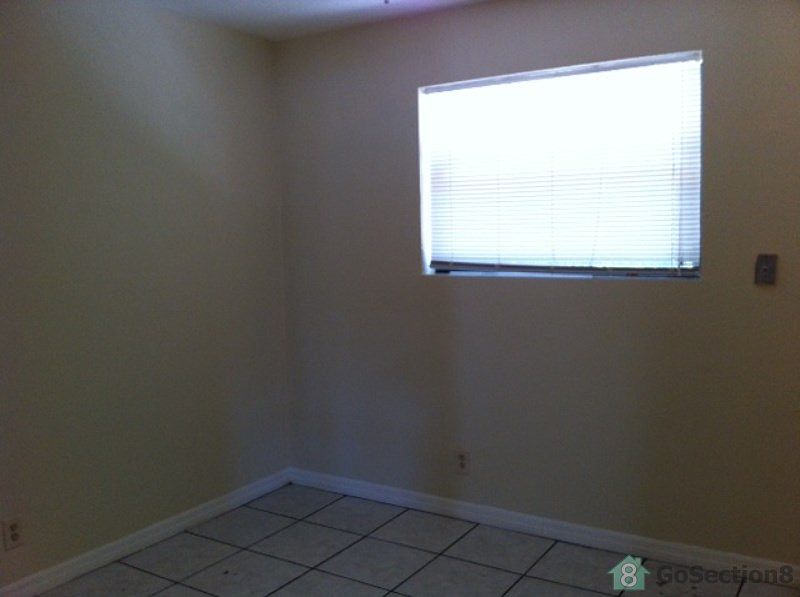 1st image of 533 NW 18th Ave #3