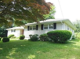 72 Paulson Dr, West Springfield, MA 01089