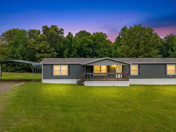 629 Standpipe Rd E, Marshall, TX 75670