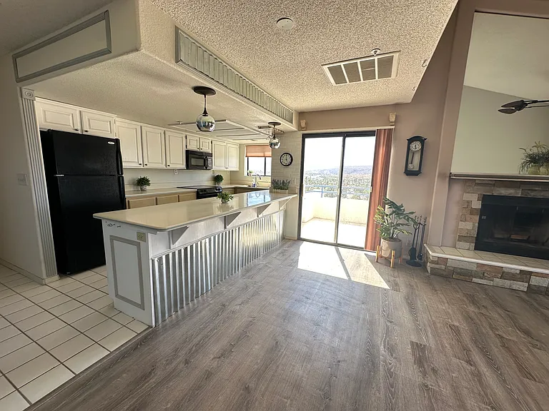 2022 Merrill Ln #3A — Photo 16