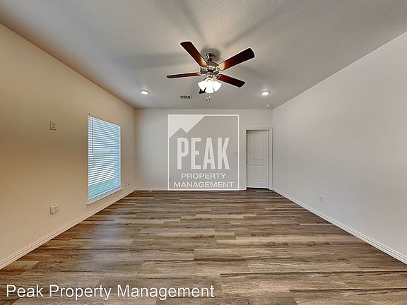3rd image of 7308 Parkside Place Dr