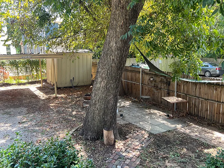 4616 Junius St — Photo 28