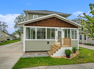 308 W 13th St, Holland, MI 49423