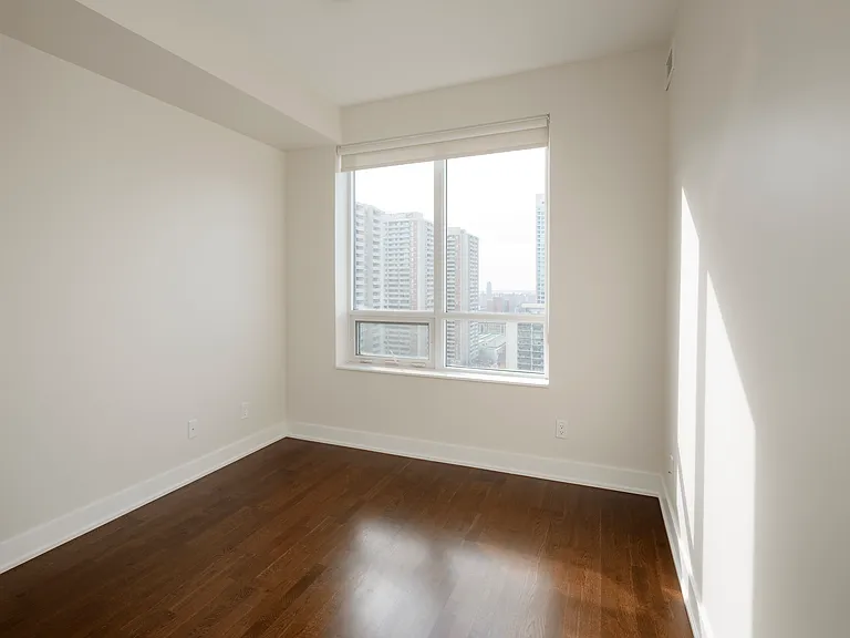 28 Linden St #1606 — Photo 9