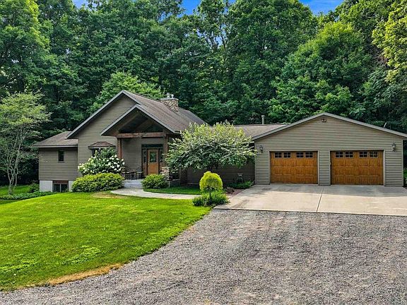 2nd image of 129187 HILLWOOD ROAD
