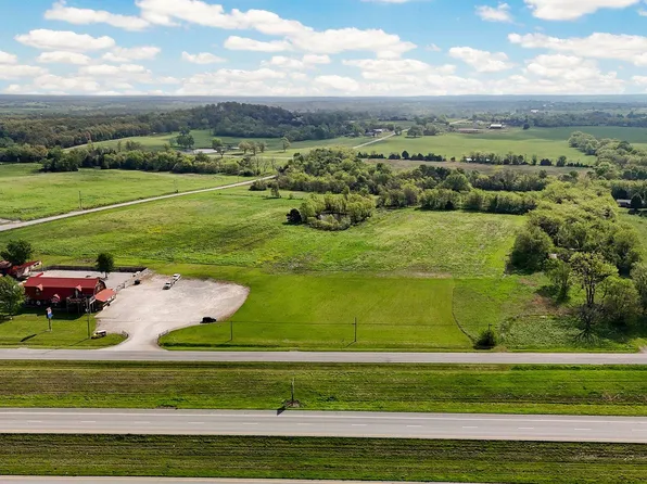 5260 S Scenic Avenue, Bolivar, MO 65613