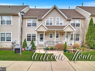 213 River Ct, Fieldsboro, NJ 08505