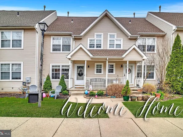 213 River Ct, Fieldsboro, NJ 08505