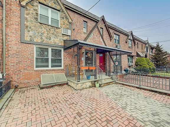 2nd image of 2584 47th St