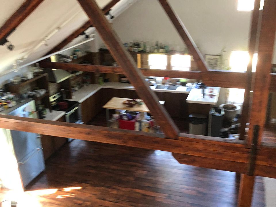 1st image of 77 Roslyn Ave #1